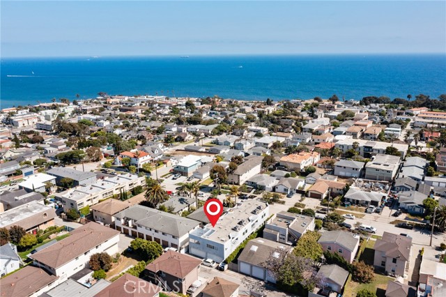 718 W 37th Street, San Pedro CA: https://media.crmls.org/medias/3201372e-55b6-49f7-863a-432b6bbe843d.jpg