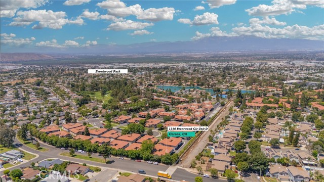 1310 Brentwood Circle, Corona CA: https://media.crmls.org/medias/32021649-a36a-44f8-9590-54de6fdb7923.jpg