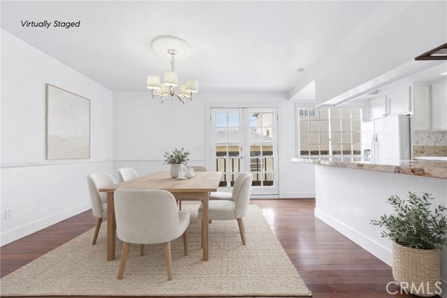 Detail Gallery Image 3 of 39 For 1515 Artesia #2,  Manhattan Beach,  CA 90266 - 2 Beds | 3 Baths