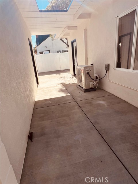 Detail Gallery Image 18 of 19 For 635 1/2 Plam Dr, Glendale,  CA 91202 - 2 Beds | 1 Baths