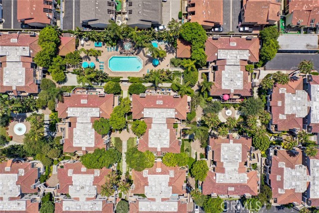 Detail Gallery Image 10 of 12 For 4862 Tiara, Huntington Beach,  CA 92649 - 1 Beds | 1 Baths