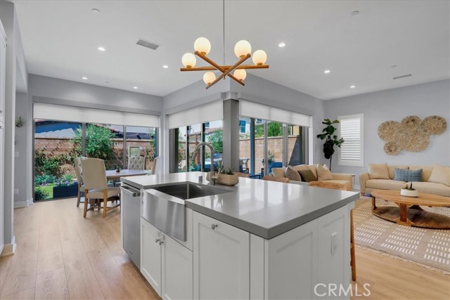 185 Plum Lily, Irvine CA: https://media.crmls.org/medias/32049ce8-68d7-4282-8743-6ce615f4d28a.jpg