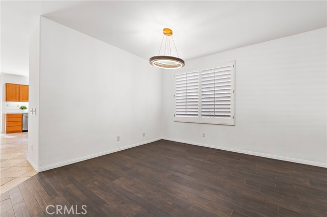 Detail Gallery Image 8 of 49 For 75 Ashford, Irvine,  CA 92618 - 4 Beds | 2/1 Baths