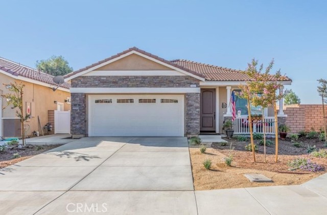 Detail Gallery Image 1 of 5 For 26665 Verdant Cir, Menifee,  CA 92584 - 2 Beds | 2 Baths