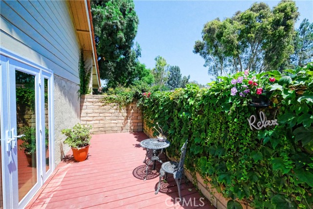 16329 Cherry Fall Lane, Cerritos CA: https://media.crmls.org/medias/32065ebc-5af1-49b2-940d-c436e1cf0dfd.jpg