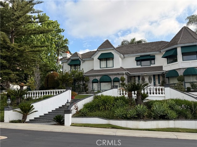 Detail Gallery Image 5 of 36 For 2759 N Chauncey, Orange,  CA 92867 - 6 Beds | 5 Baths