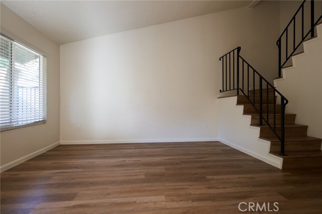 Detail Gallery Image 12 of 44 For 2455 Gehrig St #B,  West Covina,  CA 91792 - 3 Beds | 1/1 Baths