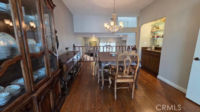 18242 Burbank Boulevard, 8 photo 5
