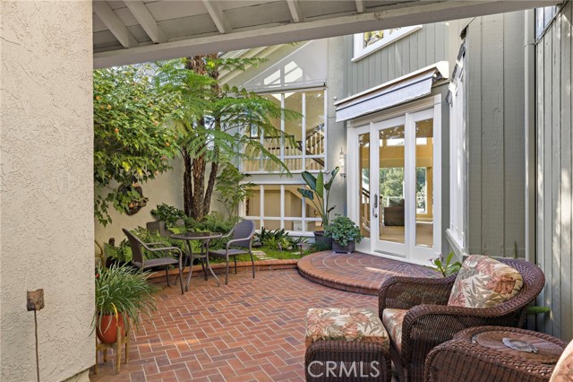 Detail Gallery Image 38 of 51 For 25 Lucerne St, Newport Beach,  CA 92660 - 3 Beds | 2/1 Baths