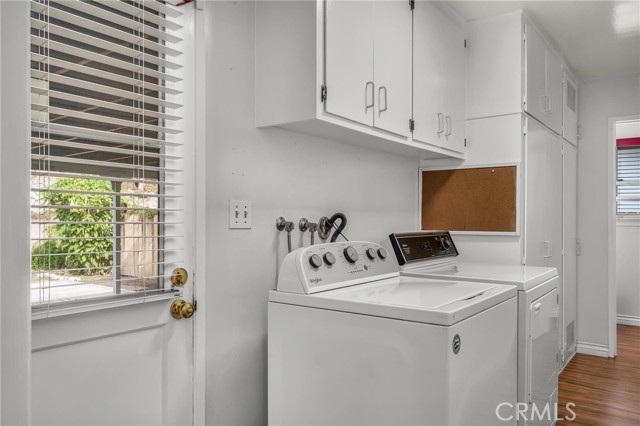 Image 14 of 22 For 7556 Chaminade Avenue