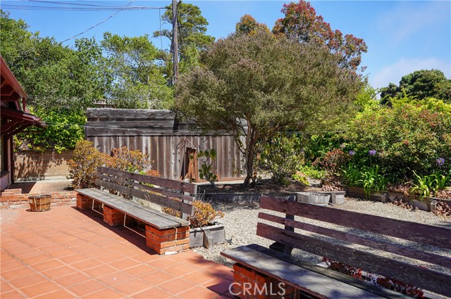140 Kern Avenue, Morro Bay CA: https://media.crmls.org/medias/3209ab18-dafc-4083-b495-113398ff9808.jpg