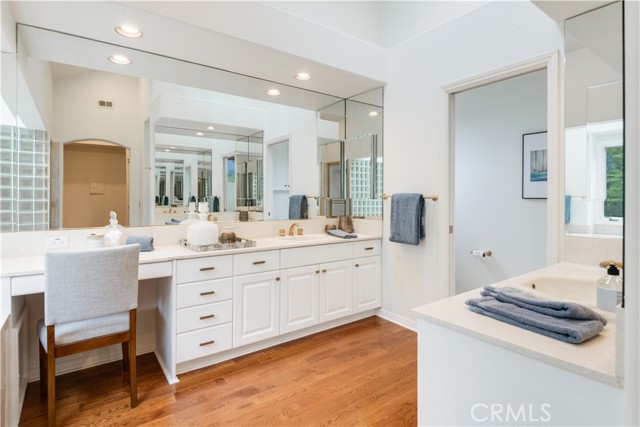 6 Colina Lane, Rolling Hills Estates, California 90274, 5 Bedrooms Bedrooms, ,6 BathroomsBathrooms,Residential,Sold,Colina,PV22224362