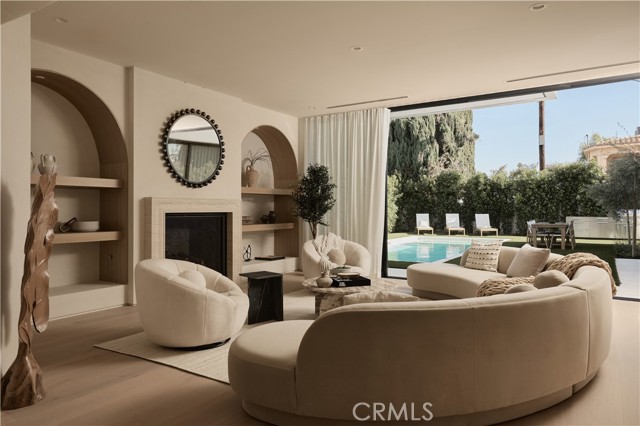 Detail Gallery Image 14 of 46 For 5004 Enfield, Encino,  CA 91316 - 5 Beds | 6 Baths