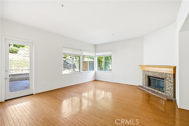 Detail Gallery Image 17 of 75 For 2409 Santiago, La Verne,  CA 91750 - 5 Beds | 3 Baths