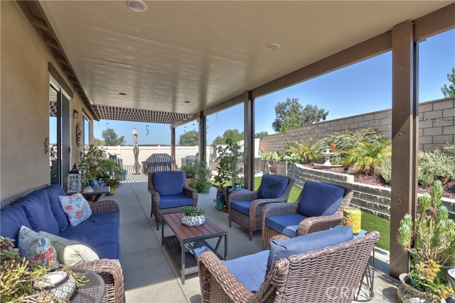 33084 Toledo Bend Court, Winchester CA: https://media.crmls.org/medias/320c01c6-a076-4892-8e4b-b2aaca3e7be1.jpg