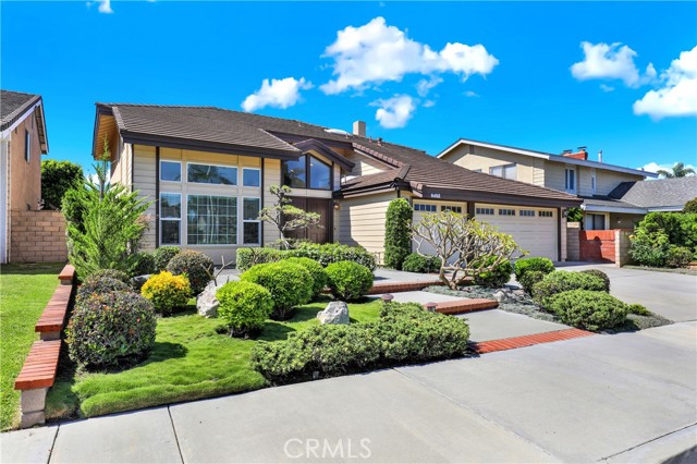 Details for 8452 Deepview Drive, Huntington Beach, CA 92646