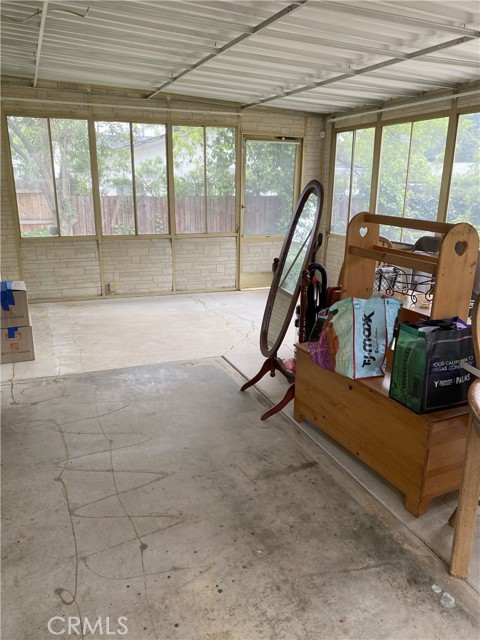 2345 El Sol Avenue, Altadena CA: https://media.crmls.org/medias/320c7271-e658-411d-86e1-2d791d3e038a.jpg