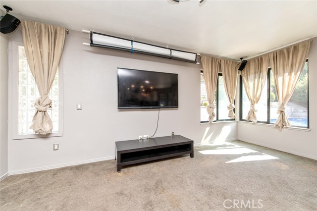 931 Heritage Drive, West Covina CA: https://media.crmls.org/medias/320d0fb9-256e-4c7a-a8bc-14032117332b.jpg