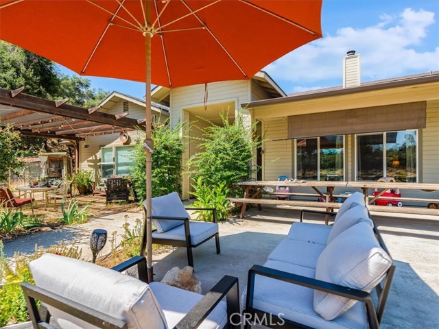 Detail Gallery Image 5 of 69 For 1575 Parkhill Rd, Santa Margarita,  CA 93453 - 4 Beds | 2/1 Baths