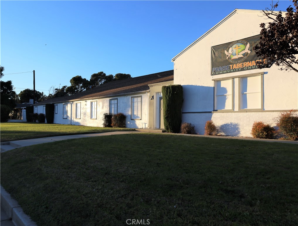 1525 W Nicolet Street, Banning, CA 92220