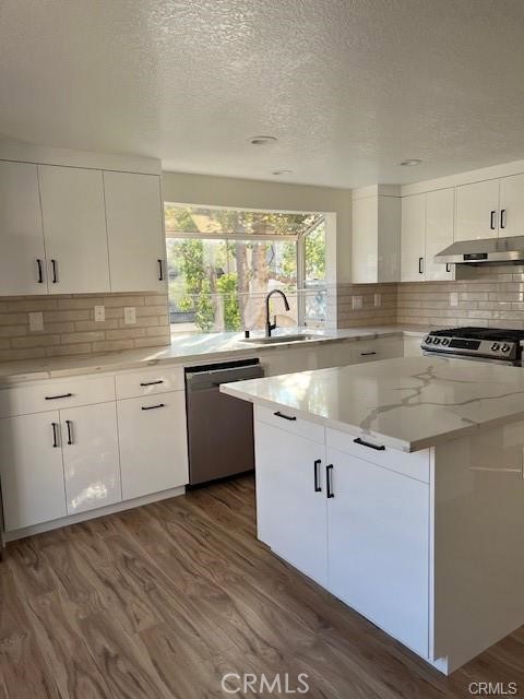 Detail Gallery Image 12 of 44 For 2300 Maple #80,  Torrance,  CA 90503 - 4 Beds | 3 Baths