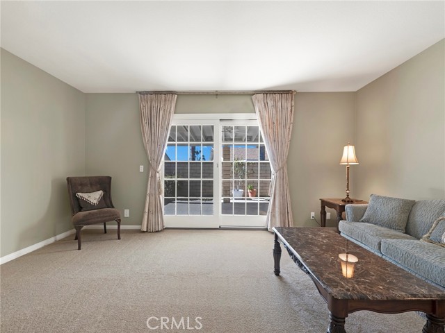 Detail Gallery Image 6 of 34 For 26721 Diaz Dr, Saugus,  CA 91350 - 4 Beds | 2 Baths