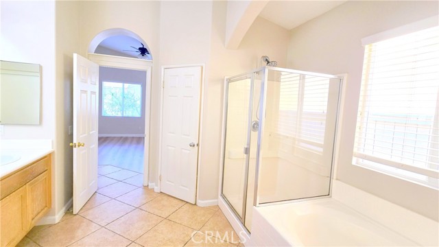 Image 12 of 30 For 7327 Cobble Creek Drive