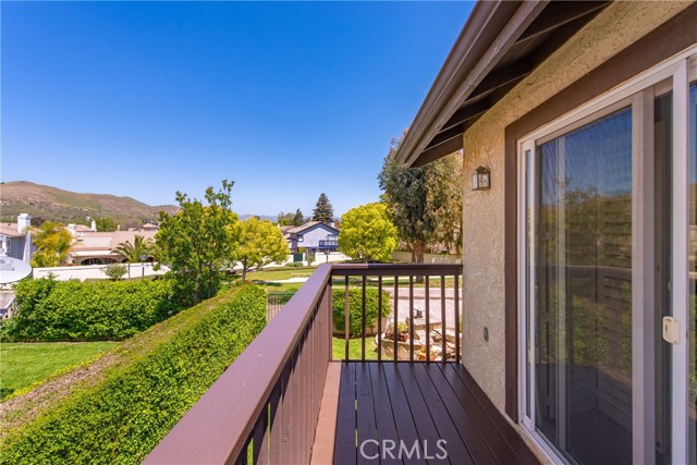 Detail Gallery Image 25 of 37 For 161 Silver Fern Ct, Simi Valley,  CA 93065 - 3 Beds | 2/1 Baths