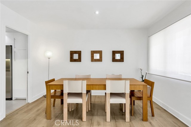 Detail Gallery Image 10 of 37 For 7259 Hillside Ave #102,  Los Angeles,  CA 90046 - 2 Beds | 2 Baths