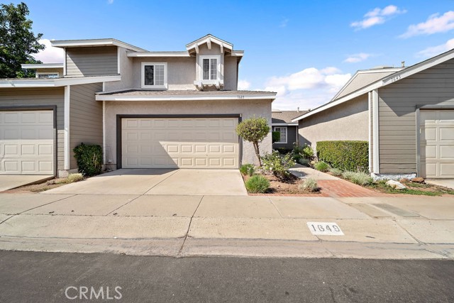 Detail Gallery Image 1 of 31 For 1649 Toyon Pl, Corona,  CA 92882 - 2 Beds | 2/1 Baths