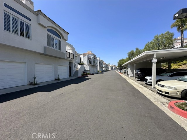 28297 Via Luis, Laguna Niguel CA: https://media.crmls.org/medias/3212af70-1a53-4be2-ad94-9e4b01db2d62.jpg