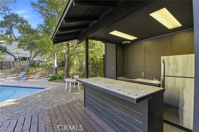 15936 Valley Wood Road, Sherman Oaks CA: https://media.crmls.org/medias/3212e3a7-f69e-4572-9564-efbeebc06943.jpg