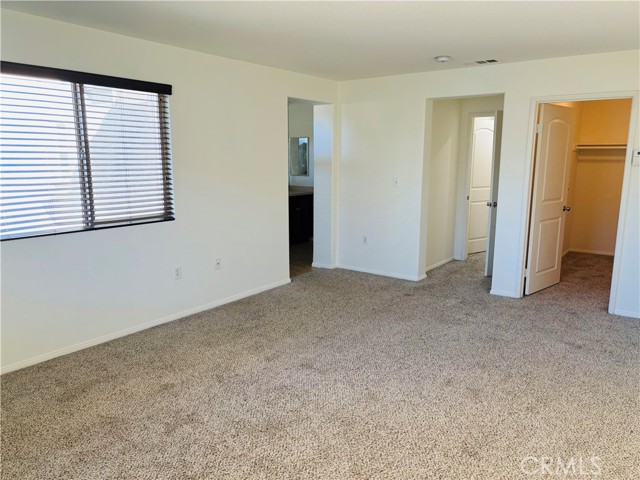 Detail Gallery Image 5 of 20 For 440 Amargosa Way, Corona,  CA 92878 - 3 Beds | 2/1 Baths