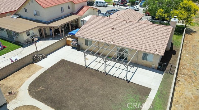 43930 11th E Street, Lancaster CA: https://media.crmls.org/medias/32131a8b-0948-4bbe-af40-9b421b8fda74.jpg
