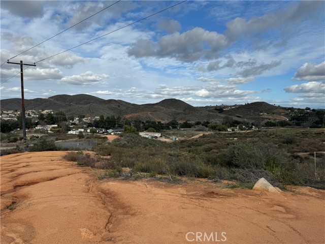 Detail Gallery Image 10 of 14 For 22 Orange, Menifee,  CA 92584 - – Beds | – Baths