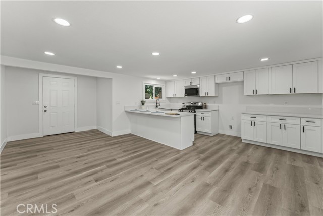 845 Garner Avenue, San Bernardino CA: https://media.crmls.org/medias/3215253f-b8e8-4534-9bc3-04bb5178c113.jpg