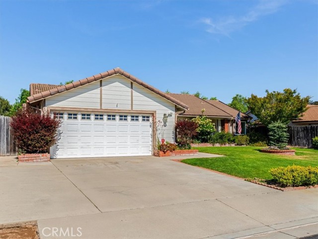 5435 Del Norte Way, Santa Maria CA: https://media.crmls.org/medias/3215b449-4d99-474c-b12a-9532f4a2a4de.jpg