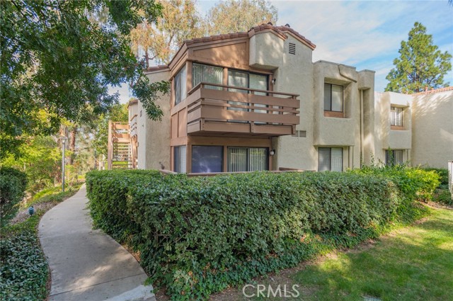 Detail Gallery Image 2 of 20 For 22804 Hilton Head #39,  Diamond Bar,  CA 91765 - 2 Beds | 1 Baths