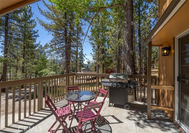 Detail Gallery Image 33 of 39 For 789 Iris Dr, Big Bear Lake,  CA 92315 - 4 Beds | 3 Baths