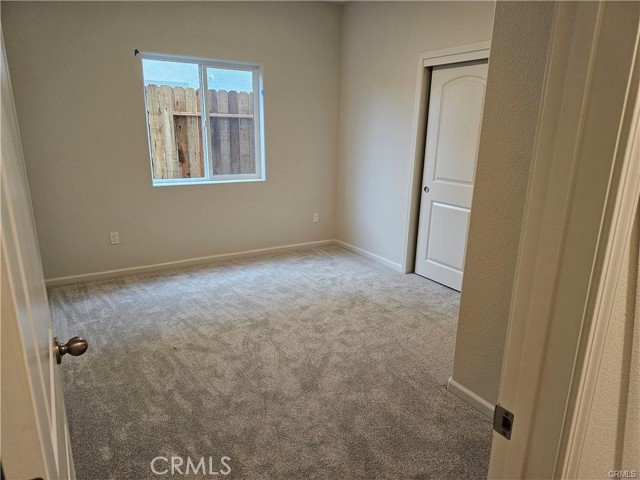 Detail Gallery Image 5 of 6 For 358 Oleander Ct, Chowchilla,  CA 93610 - 4 Beds | 2 Baths