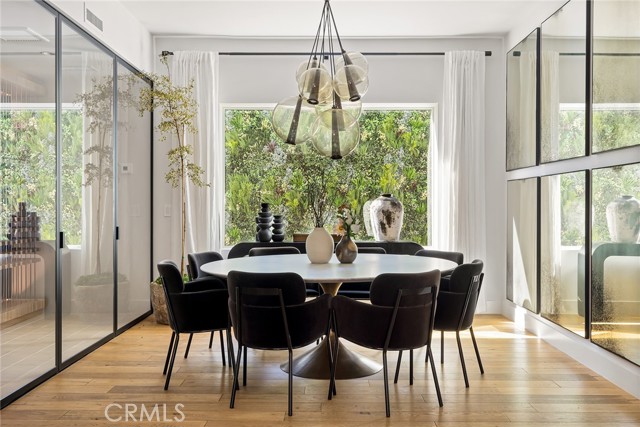 Detail Gallery Image 11 of 50 For 5115 Los Feliz Bld, Los Angeles,  CA 90027 - 4 Beds | 4/1 Baths