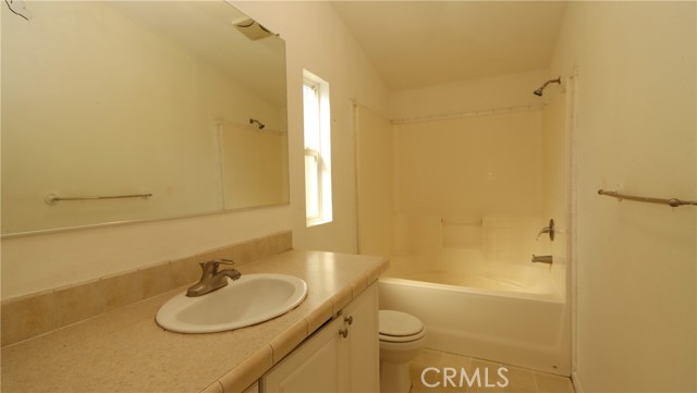 Detail Gallery Image 12 of 22 For 3797 Robinson Ave, Clearlake,  CA 95422 - 3 Beds | 2 Baths