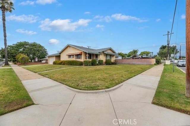 Detail Gallery Image 4 of 37 For 1310 Hollowell, Ontario,  CA 91762 - 3 Beds | 2 Baths