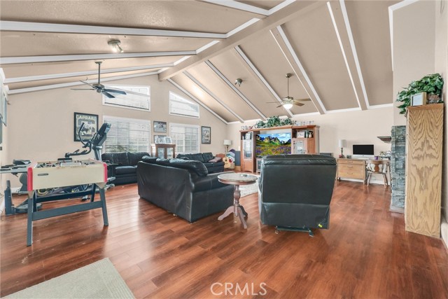 Detail Gallery Image 15 of 29 For 2520 Redcoach Ln, La Habra,  CA 90631 - 4 Beds | 2 Baths