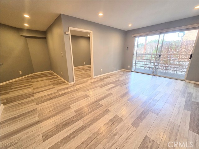 Detail Gallery Image 10 of 26 For 327 Chestnut, Long Beach,  CA 90802 - 2 Beds | 2 Baths