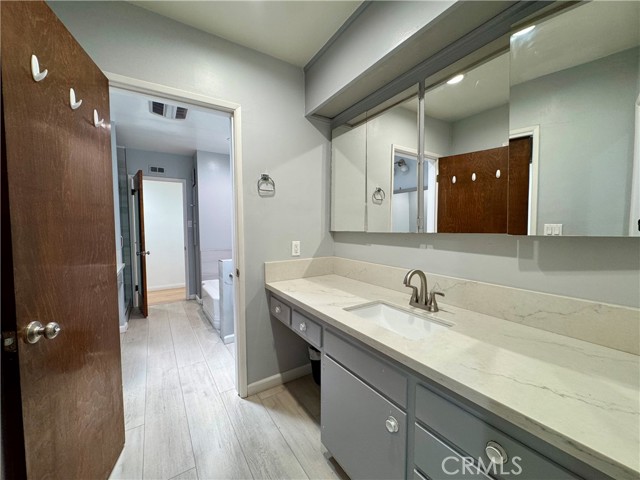 3030 San Juan Drive, Fullerton CA: https://media.crmls.org/medias/32176de5-e665-49a1-8dad-02b611b61f4d.jpg