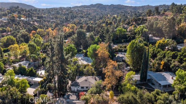 Detail Gallery Image 34 of 34 For 4701 Caritina Dr, Tarzana,  CA 91356 - 4 Beds | 3 Baths