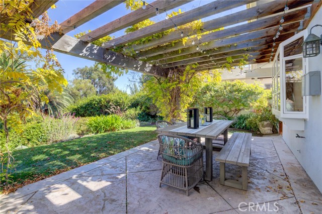 7 Ponderosa Lane, Rolling Hills Estates, California 90274, 5 Bedrooms Bedrooms, ,2 BathroomsBathrooms,Residential,Sold,Ponderosa,PV21223898