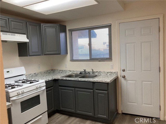 1131 Barstow Road, Barstow CA: https://media.crmls.org/medias/32184ae1-8549-479a-9412-2af0bef5d5db.jpg