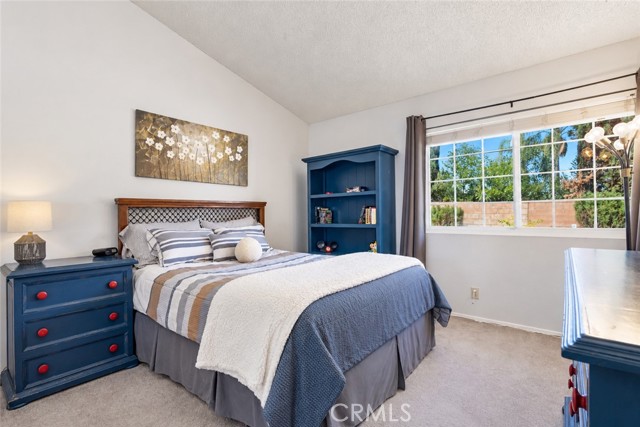 24401 Hatteras Street photo 27